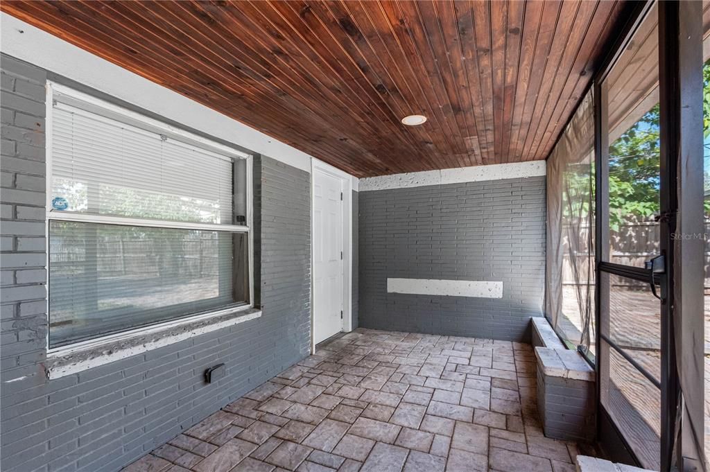 En Venta: $385,000 (3 camas, 2 baños, 1455 Pies cuadrados)