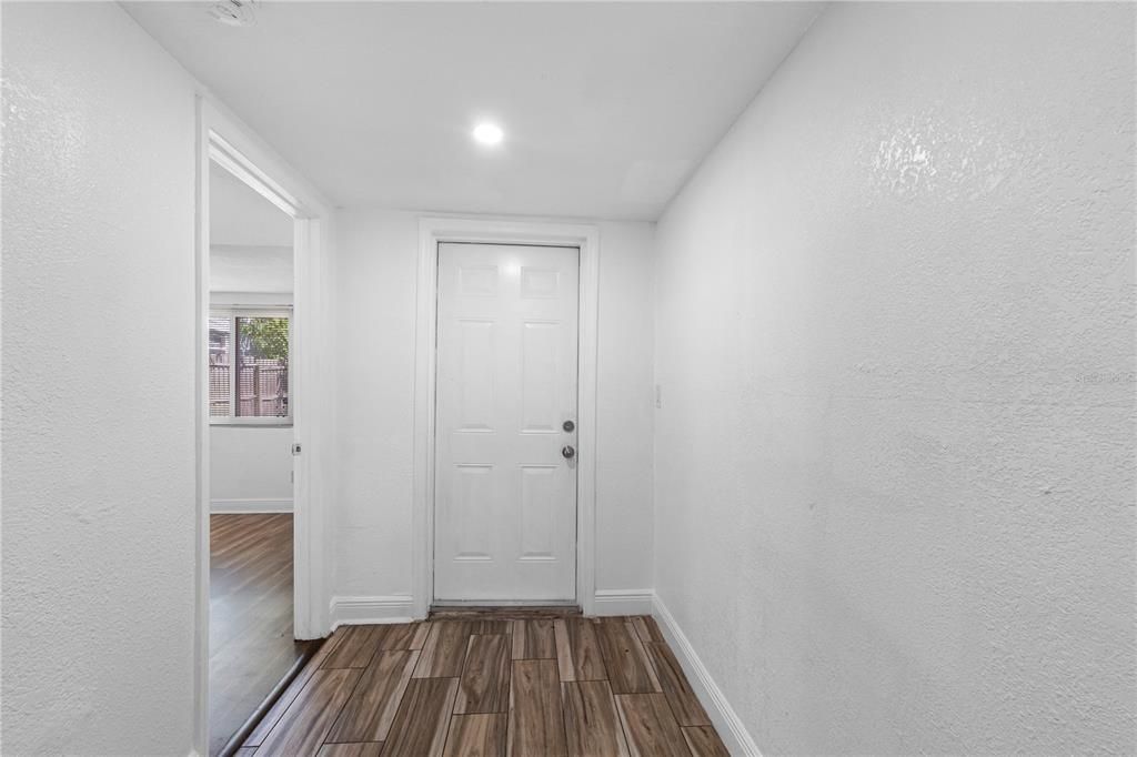 En Venta: $385,000 (3 camas, 2 baños, 1455 Pies cuadrados)
