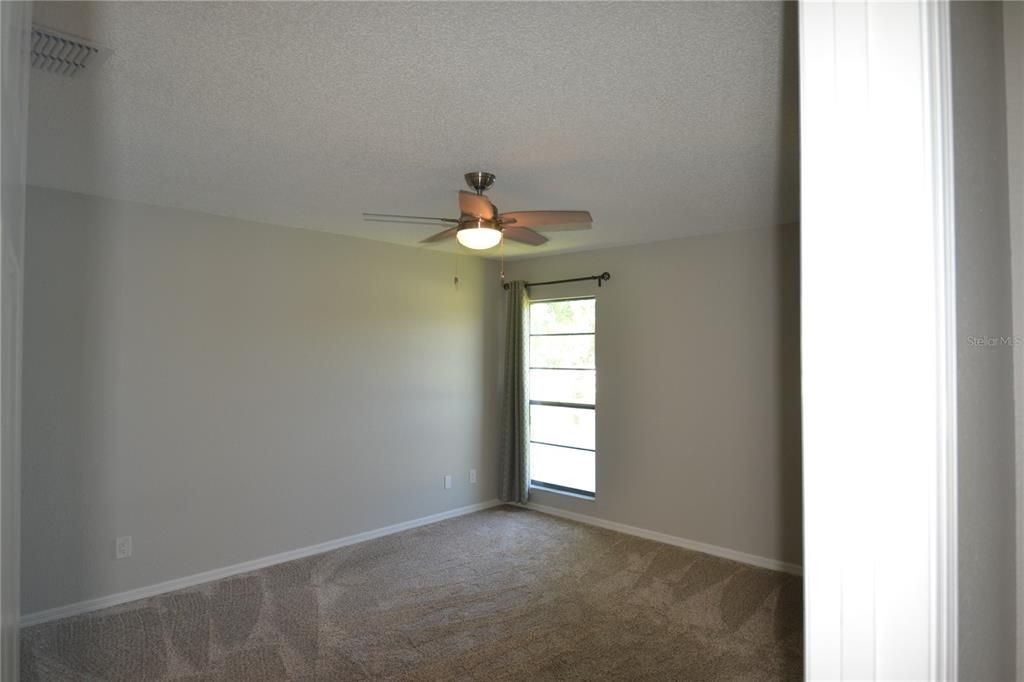 For Rent: $2,000 (2 beds, 2 baths, 1300 Square Feet)