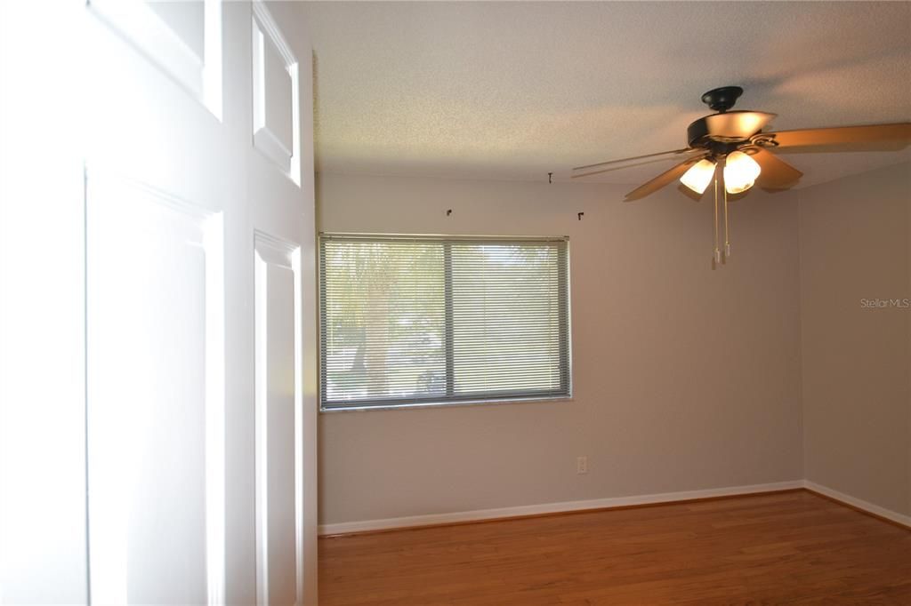 For Rent: $2,000 (2 beds, 2 baths, 1300 Square Feet)