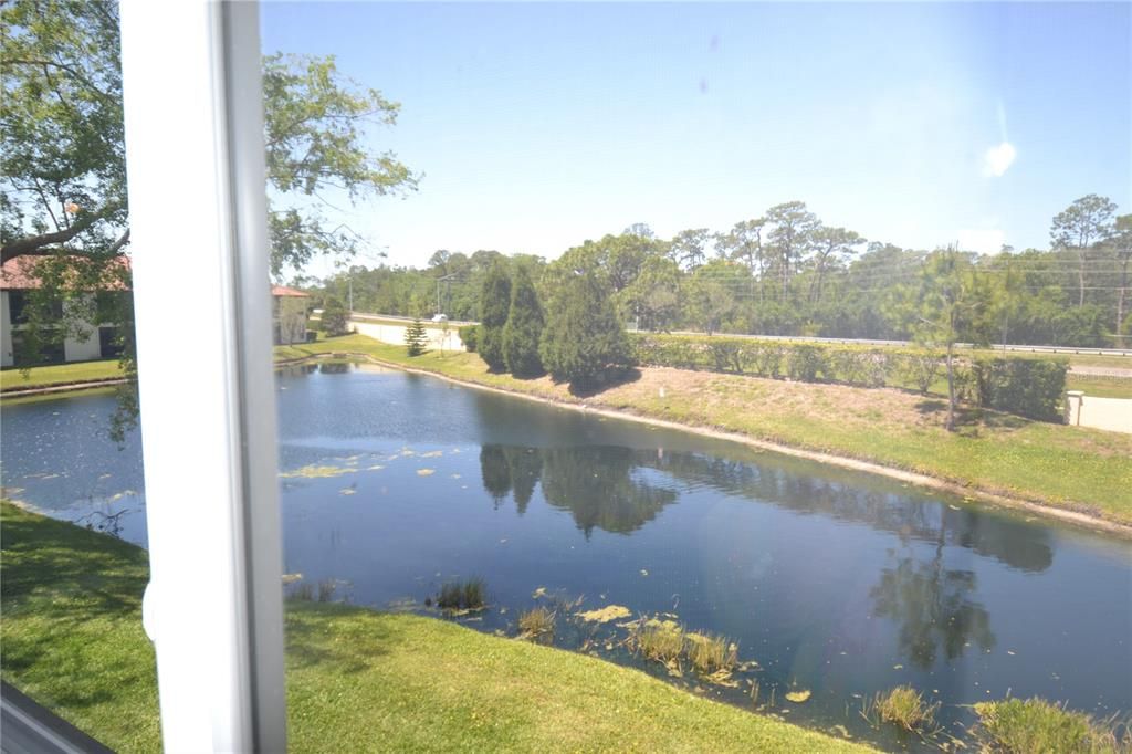 For Rent: $2,000 (2 beds, 2 baths, 1300 Square Feet)