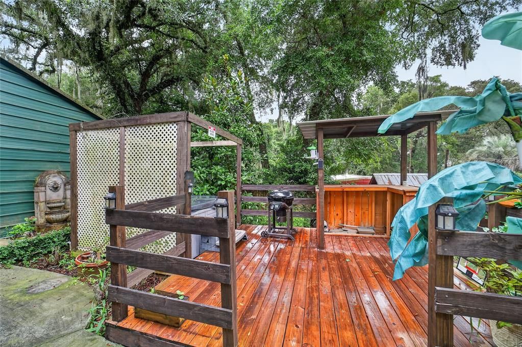 For Sale: $335,000 (3 beds, 2 baths, 1727 Square Feet)