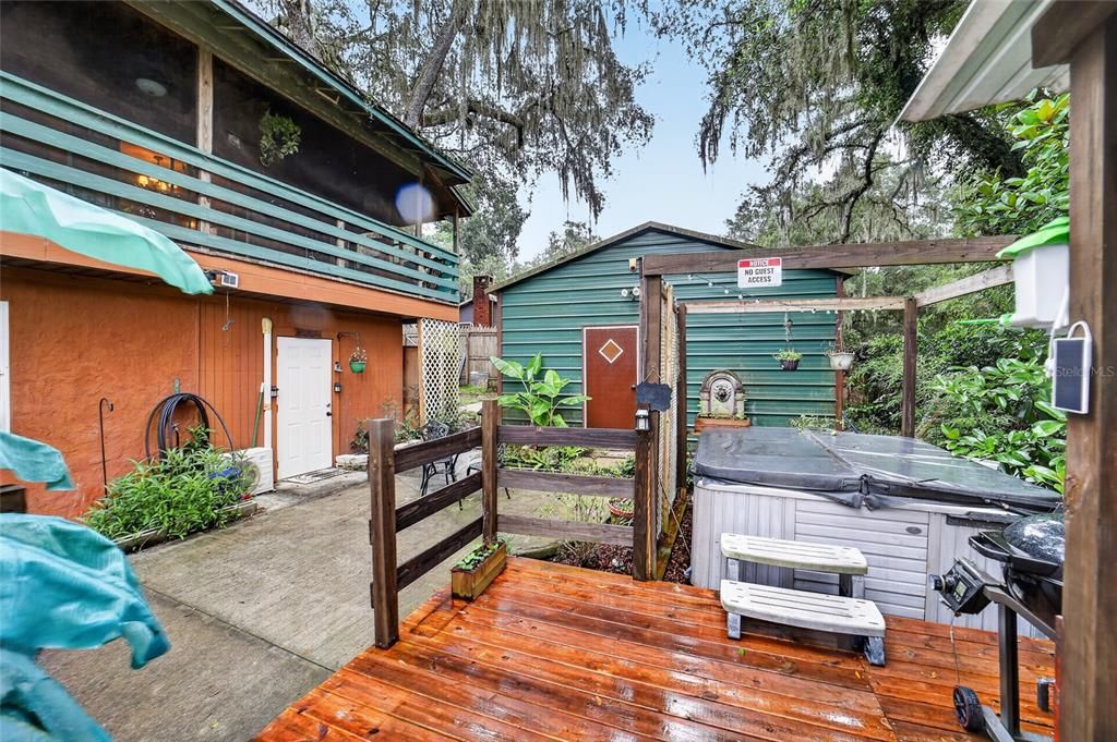 For Sale: $335,000 (3 beds, 2 baths, 1727 Square Feet)