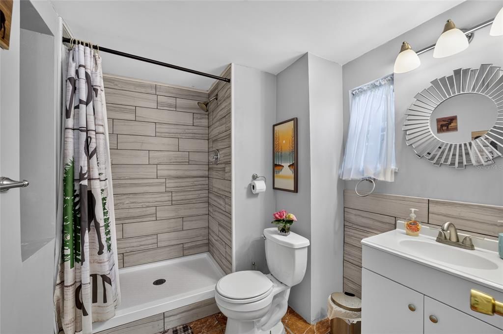 For Sale: $335,000 (3 beds, 2 baths, 1727 Square Feet)