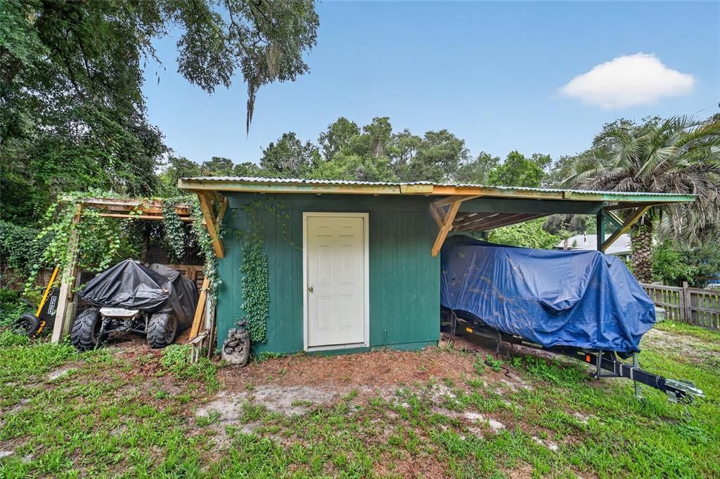 For Sale: $335,000 (3 beds, 2 baths, 1727 Square Feet)