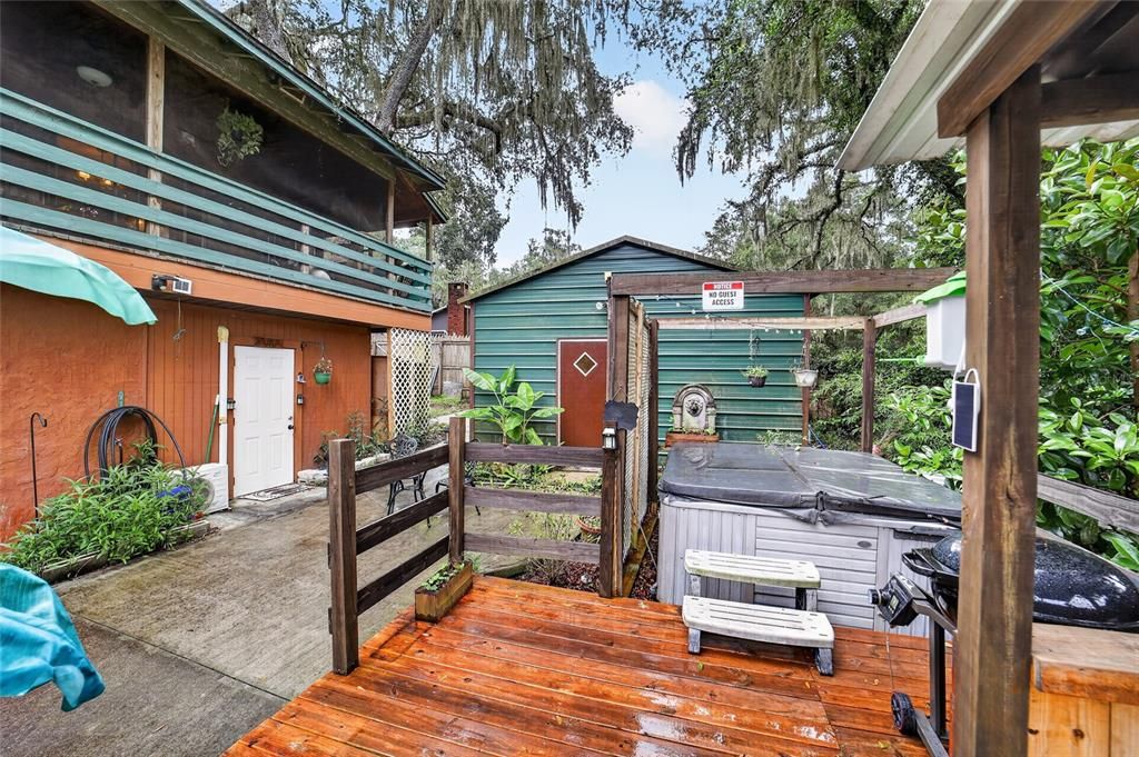 For Sale: $335,000 (3 beds, 2 baths, 1727 Square Feet)