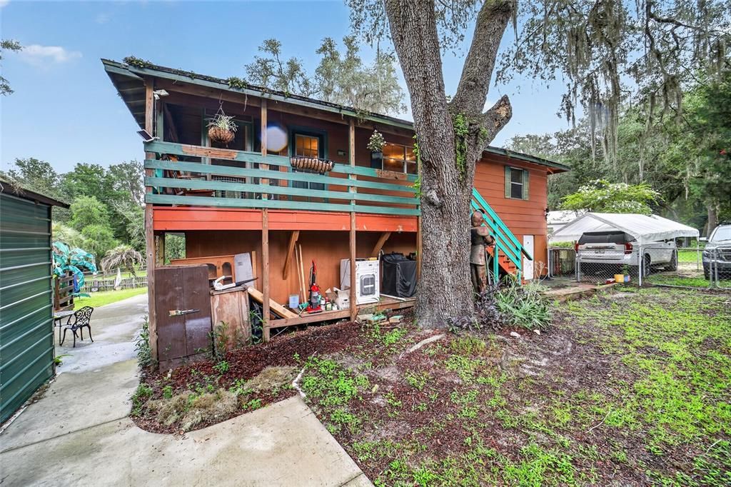For Sale: $335,000 (3 beds, 2 baths, 1727 Square Feet)