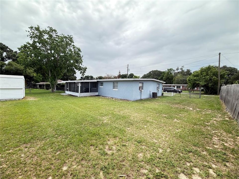 En Venta: $215,000 (2 camas, 2 baños, 952 Pies cuadrados)