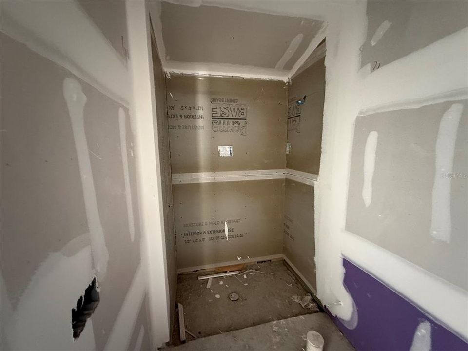 For Sale: $269,900 (3 beds, 2 baths, 1098 Square Feet)