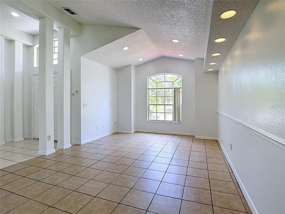 En Venta: $359,900 (3 camas, 2 baños, 1774 Pies cuadrados)