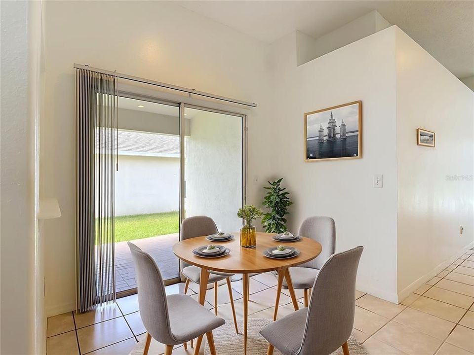 En Venta: $359,900 (3 camas, 2 baños, 1774 Pies cuadrados)