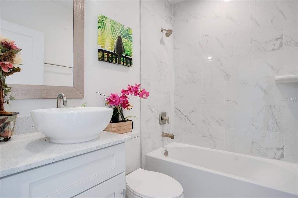 For Rent: $1,700 (3 beds, 2 baths, 1162 Square Feet)