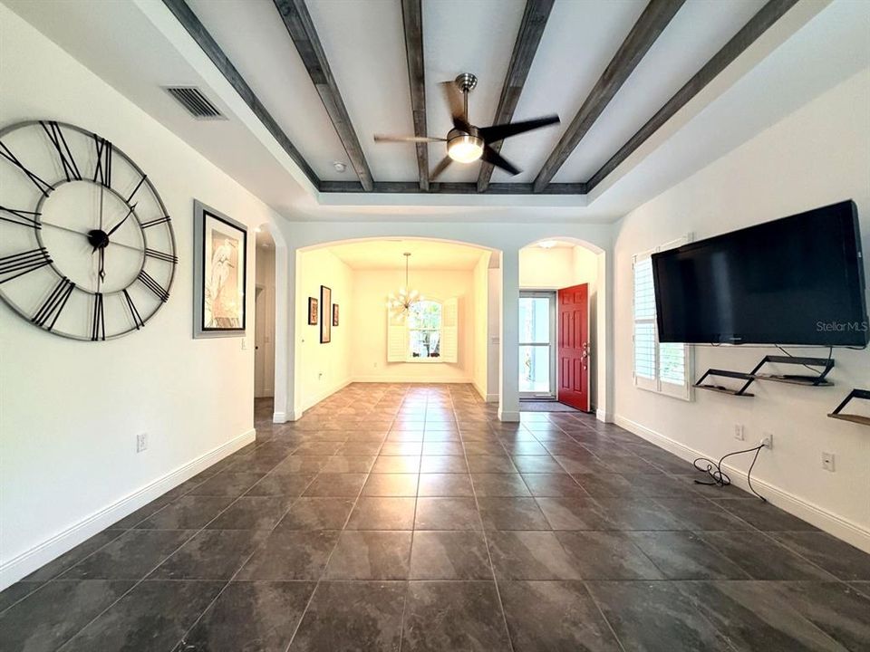 For Sale: $363,107 (3 beds, 2 baths, 1495 Square Feet)