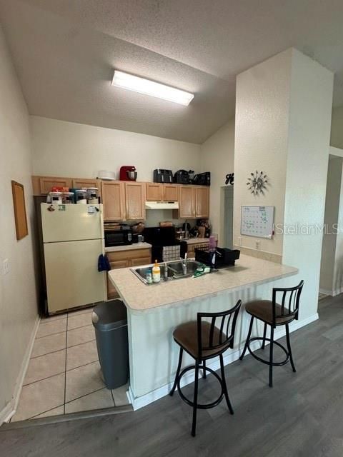 En Venta: $275,000 (3 camas, 2 baños, 1295 Pies cuadrados)