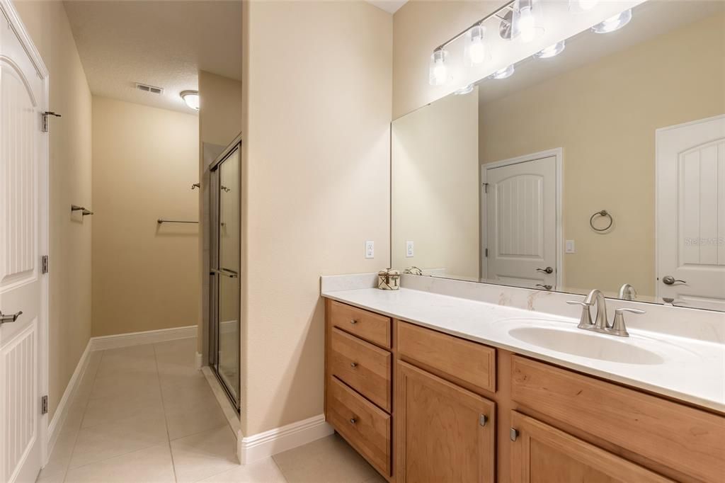 En Venta: $349,888 (3 camas, 2 baños, 1466 Pies cuadrados)