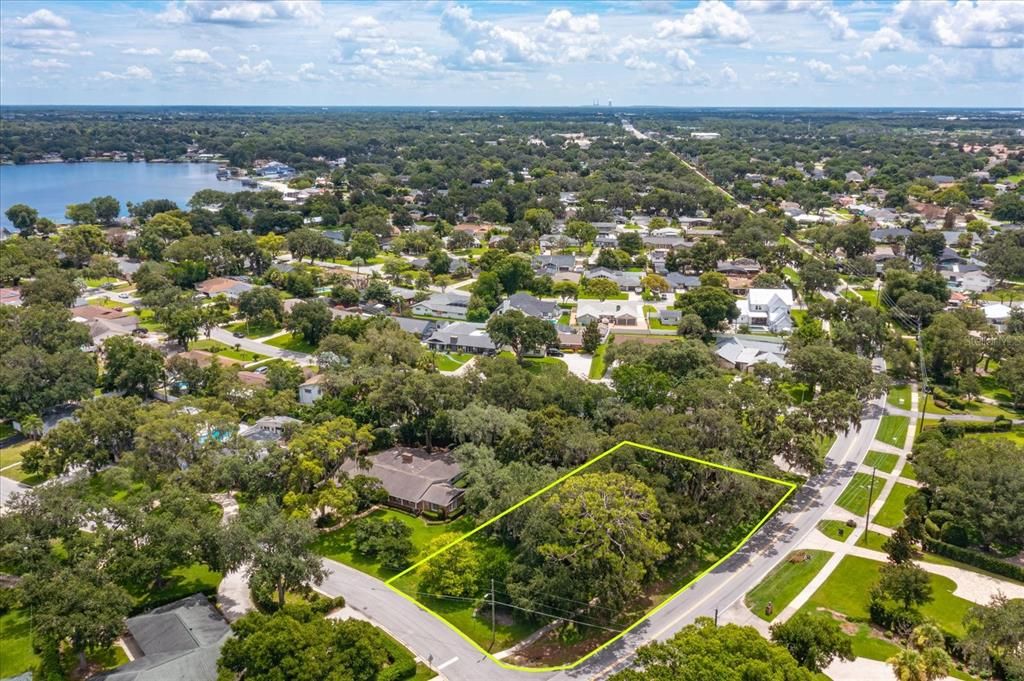 En Venta: $321,000 (0.39 acres)