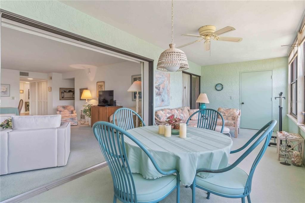 For Sale: $200,000 (2 beds, 2 baths, 1711 Square Feet)