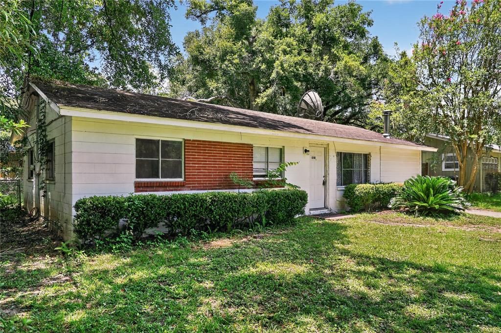 For Sale: $125,000 (3 beds, 1 baths, 1062 Square Feet)