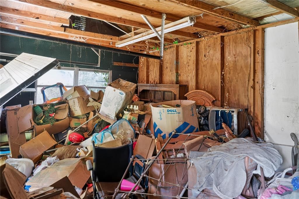 For Sale: $125,000 (3 beds, 1 baths, 1062 Square Feet)