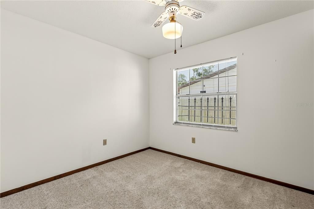 For Sale: $270,000 (3 beds, 2 baths, 1986 Square Feet)