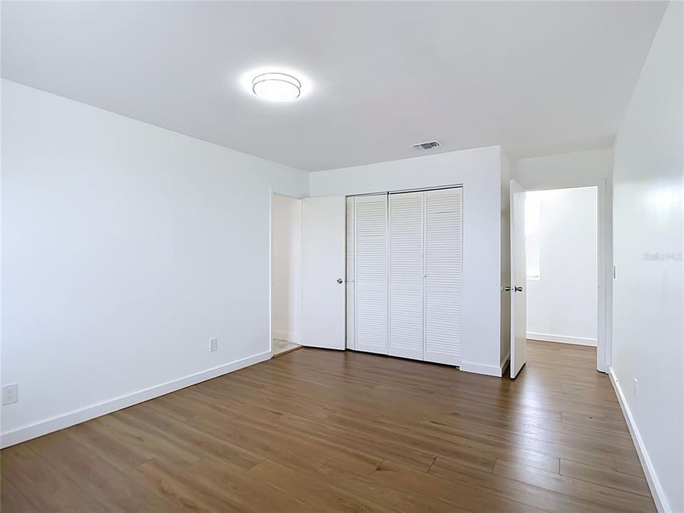 En Renta: $2,500 (5 camas, 3 baños, 2237 Pies cuadrados)