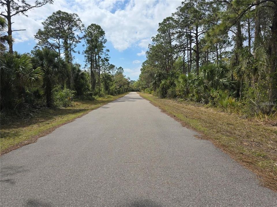 На продажу: $17,500 (0.23 acres)