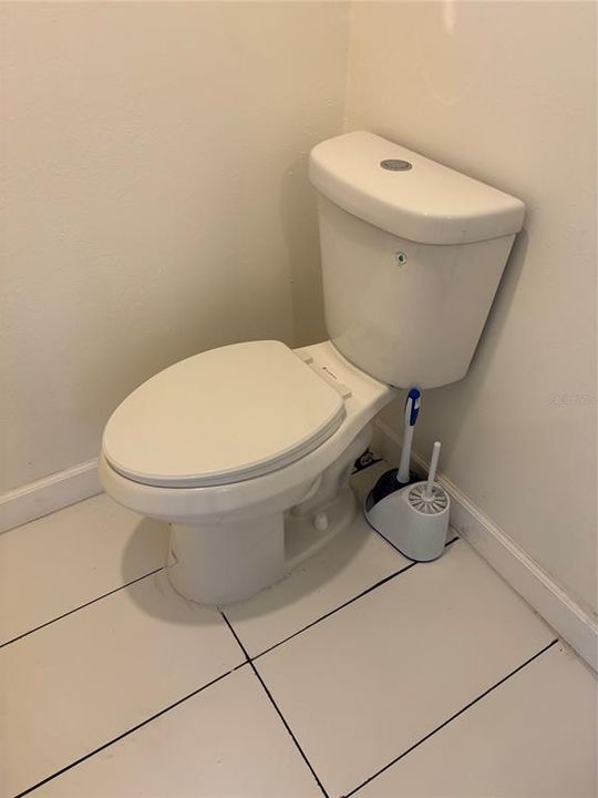 For Sale: $205,000 (3 beds, 2 baths, 800 Square Feet)