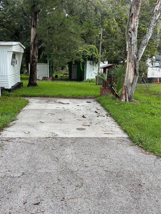 For Sale: $205,000 (3 beds, 2 baths, 800 Square Feet)