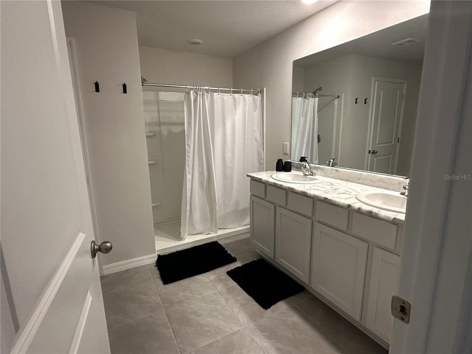 For Sale: $295,000 (4 beds, 2 baths, 1806 Square Feet)