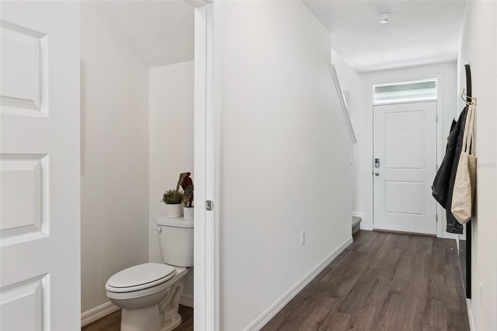 Под контрактом: $265,990 (3 спален, 2 ванн, 1463 Квадратных фут)