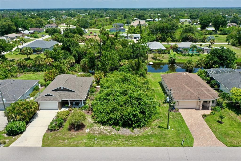 待售: $26,900 (0.17 acres)