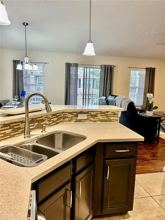 For Rent: $3,200 (2 beds, 2 baths, 1264 Square Feet)