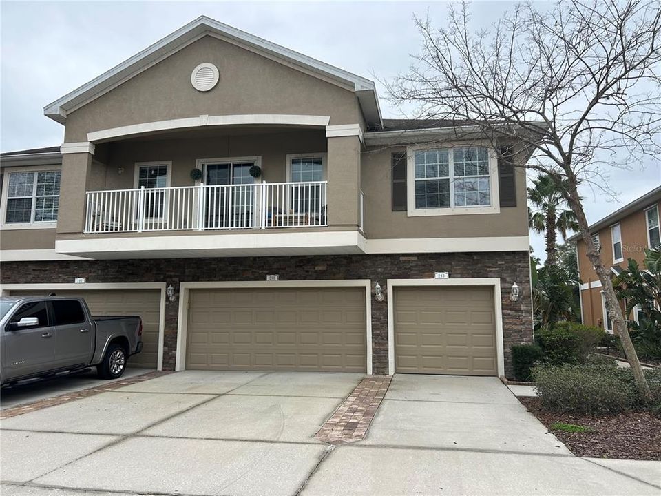 For Rent: $3,200 (2 beds, 2 baths, 1264 Square Feet)