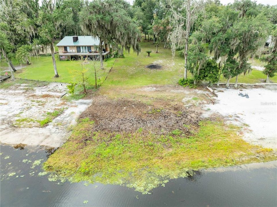 На продажу: $105,000 (1.00 acres)