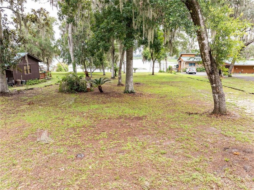 На продажу: $105,000 (1.00 acres)