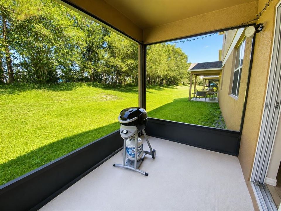 For Rent: $1,950 (3 beds, 2 baths, 1588 Square Feet)