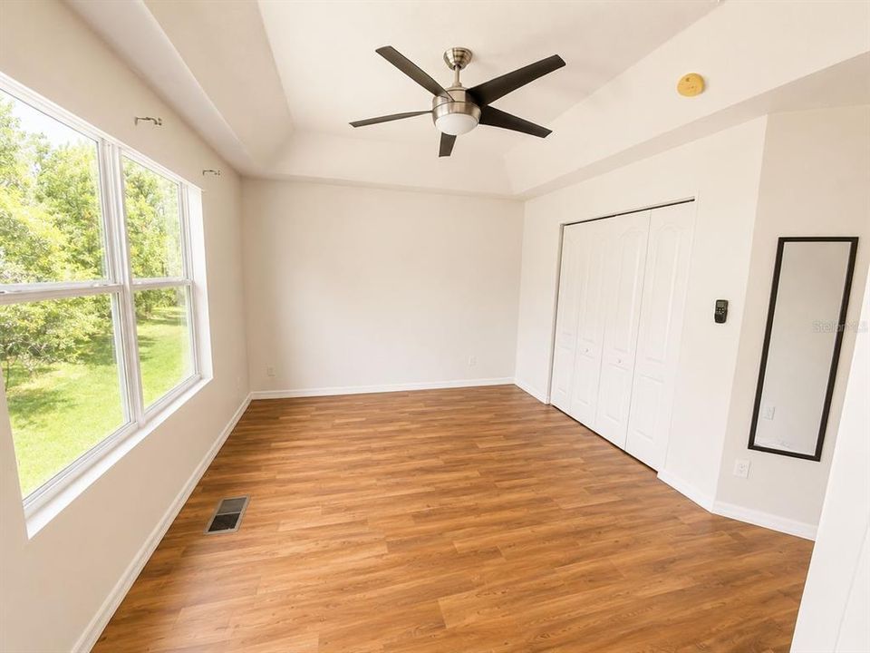 For Rent: $1,950 (3 beds, 2 baths, 1588 Square Feet)