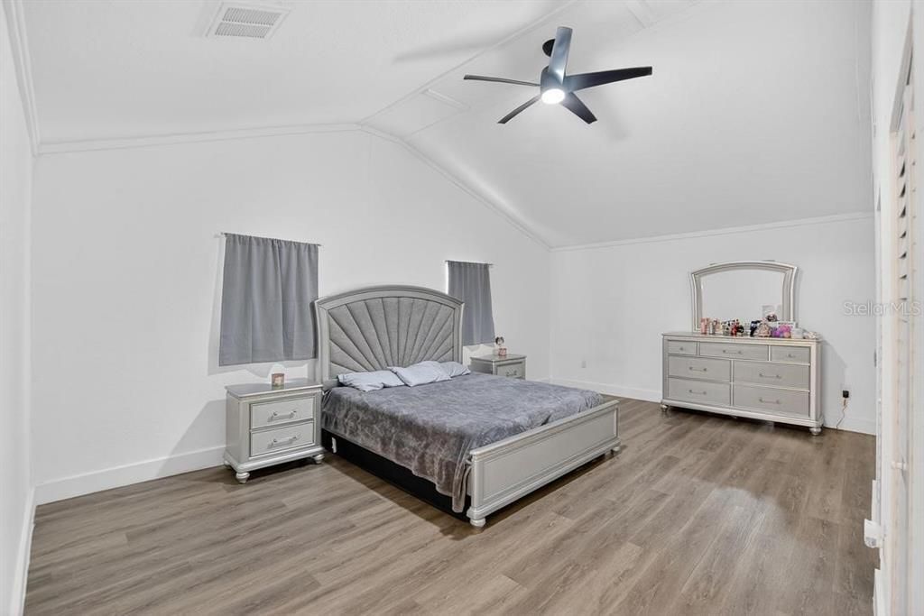 En Venta: $312,000 (3 camas, 2 baños, 1877 Pies cuadrados)