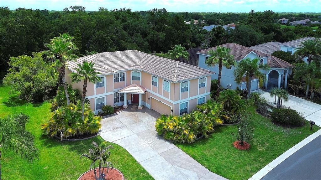 En Venta: $795,000 (5 camas, 3 baños, 3865 Pies cuadrados)