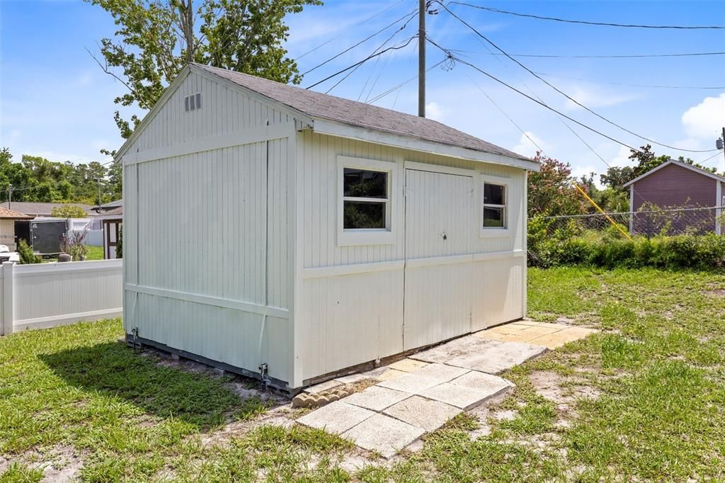 На продажу: $339,900 (3 спален, 2 ванн, 1875 Квадратных фут)