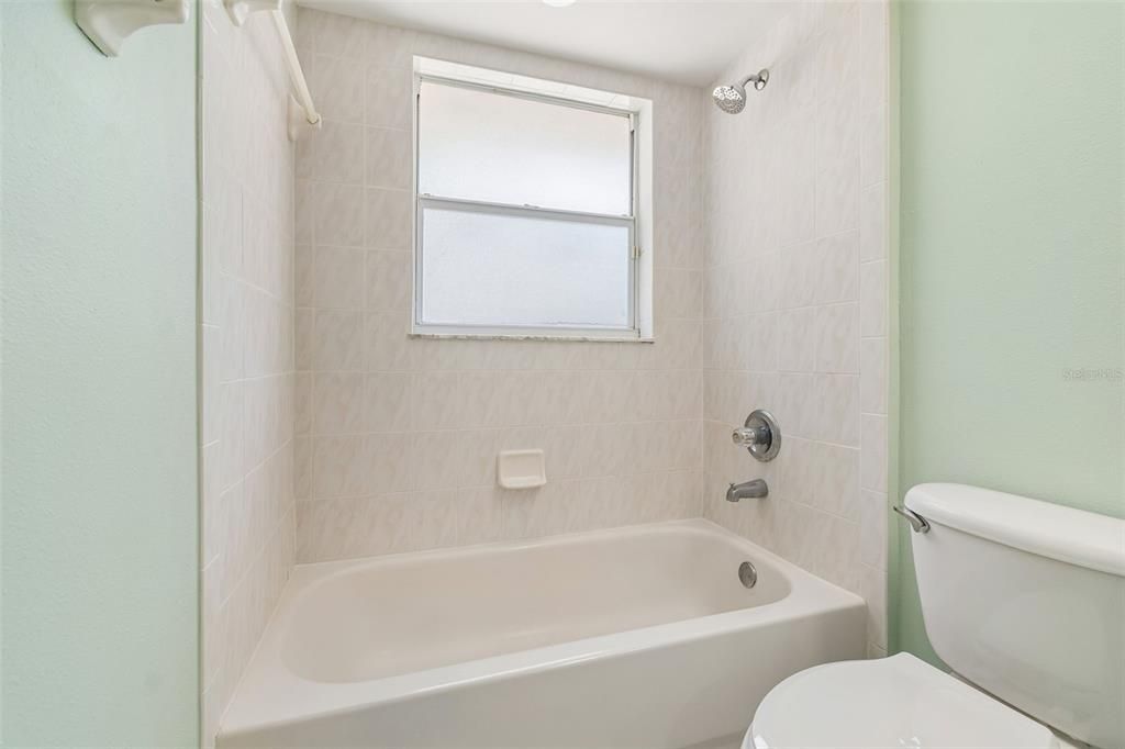 В аренду: $2,800 (4 спален, 3 ванн, 2235 Квадратных фут)