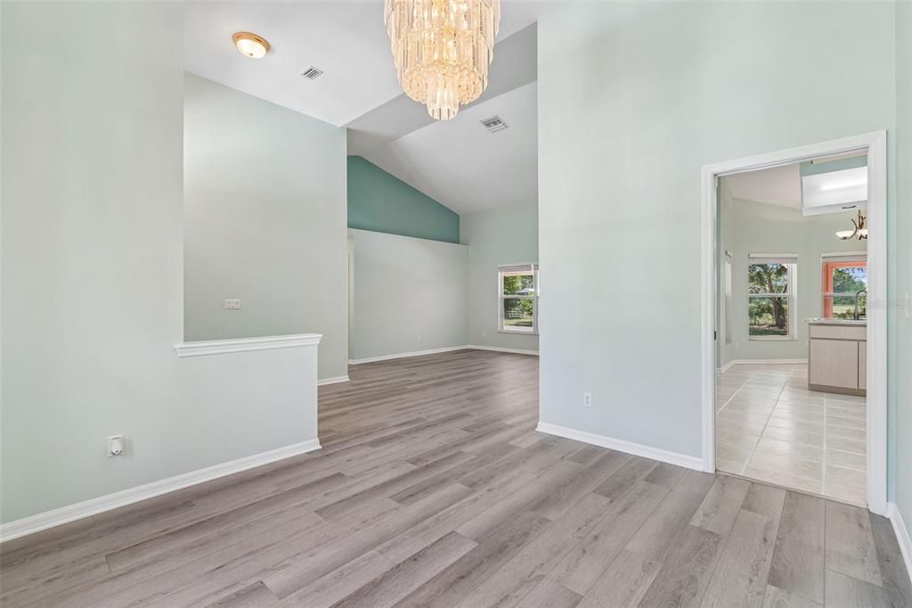 В аренду: $2,800 (4 спален, 3 ванн, 2235 Квадратных фут)