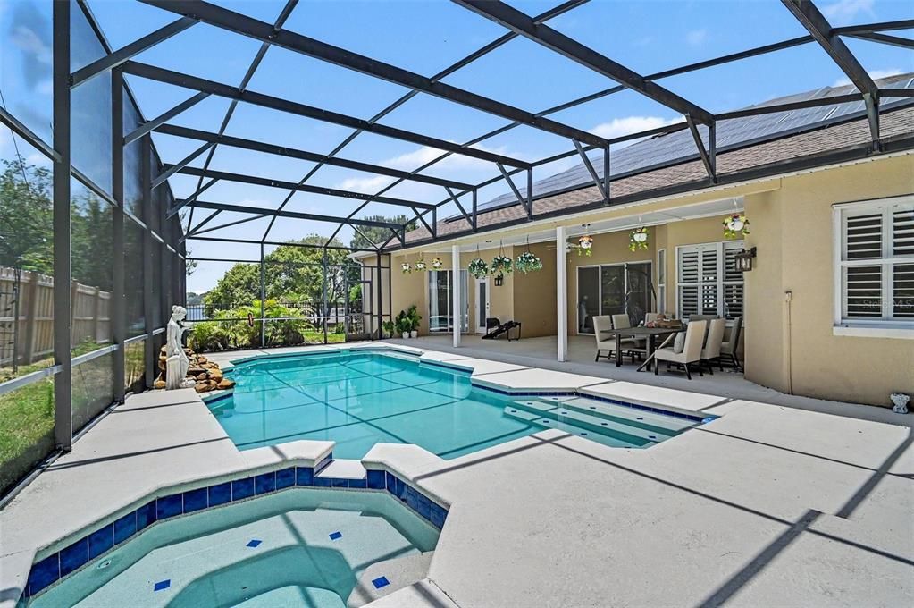 For Sale: $579,000 (4 beds, 3 baths, 2460 Square Feet)