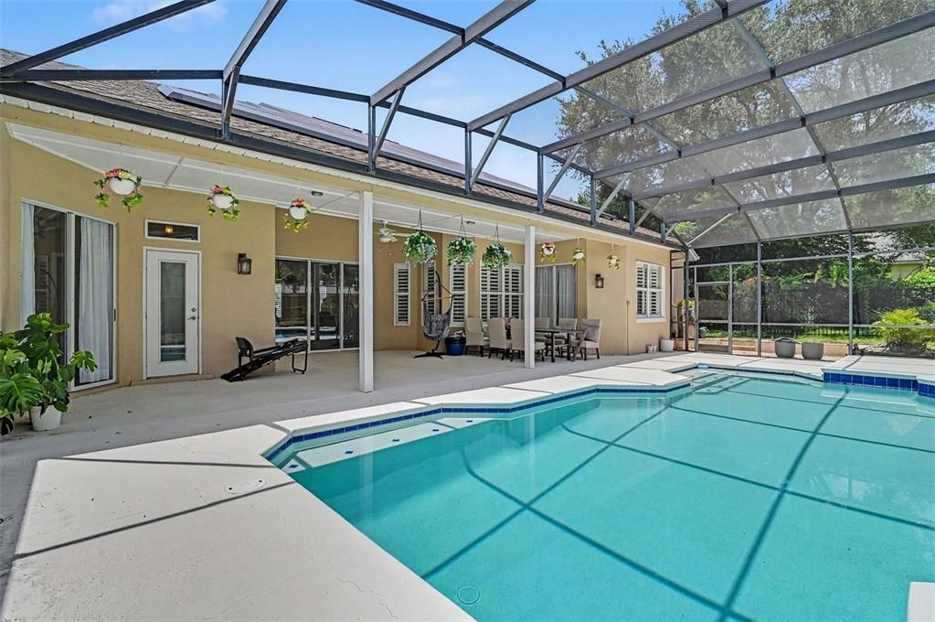 For Sale: $579,000 (4 beds, 3 baths, 2460 Square Feet)