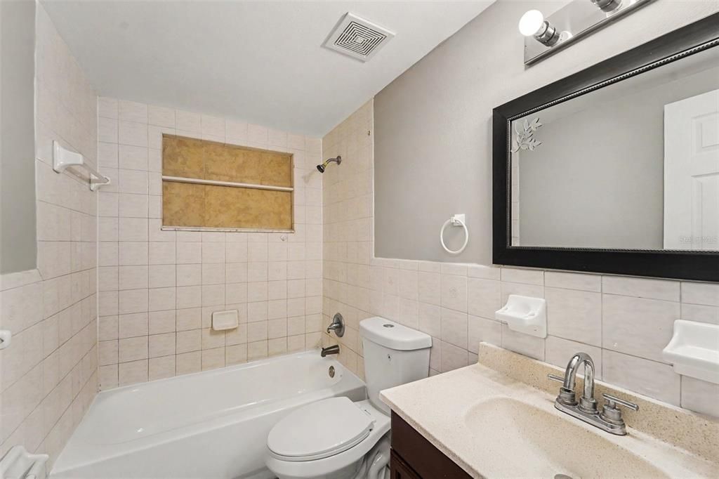 For Sale: $254,900 (3 beds, 2 baths, 1620 Square Feet)