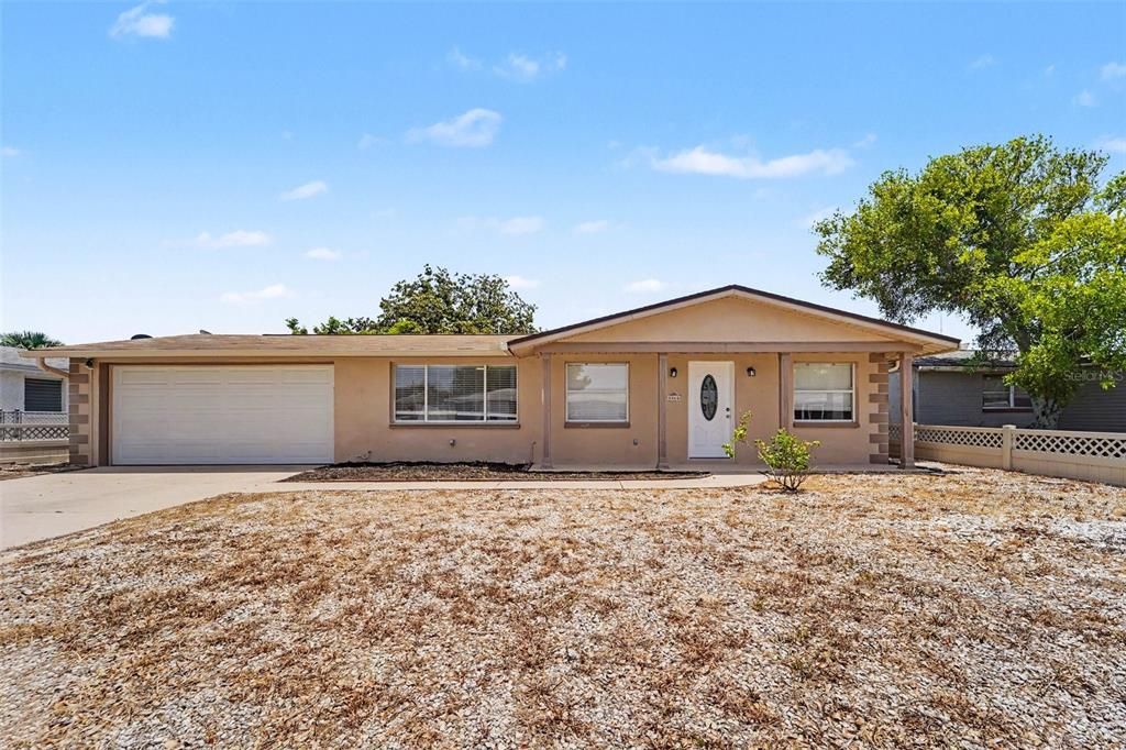 For Sale: $254,900 (3 beds, 2 baths, 1620 Square Feet)