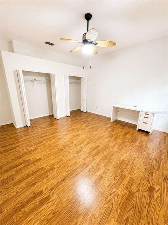 En Venta: $410,000 (3 camas, 2 baños, 1699 Pies cuadrados)