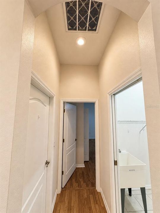 En Venta: $410,000 (3 camas, 2 baños, 1699 Pies cuadrados)