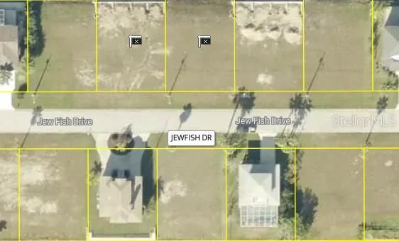 En Venta: $55,000 (0.17 acres)