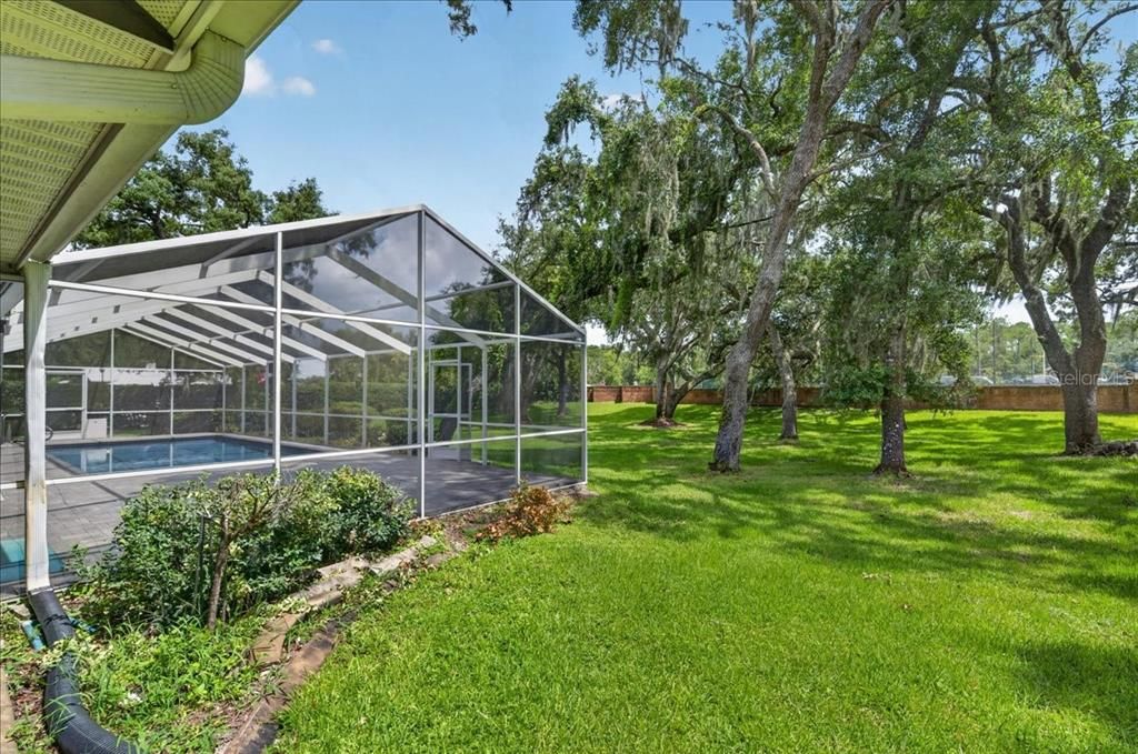 En Venta: $615,000 (3 camas, 3 baños, 2538 Pies cuadrados)